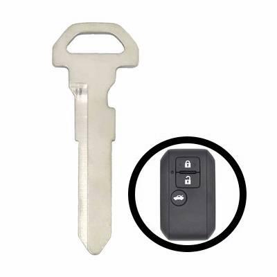 suzuki emergency-blade-for-smart-key-3